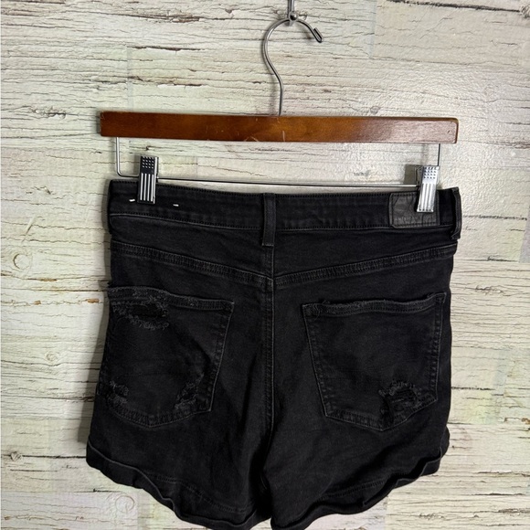 American Eagle Mom short black distressed size 6 - Picture 5 of 7